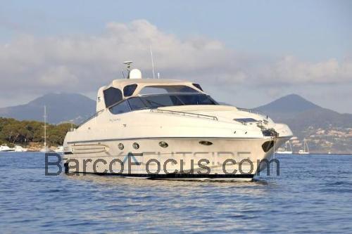 Riva Aquarius ficha tecnica 